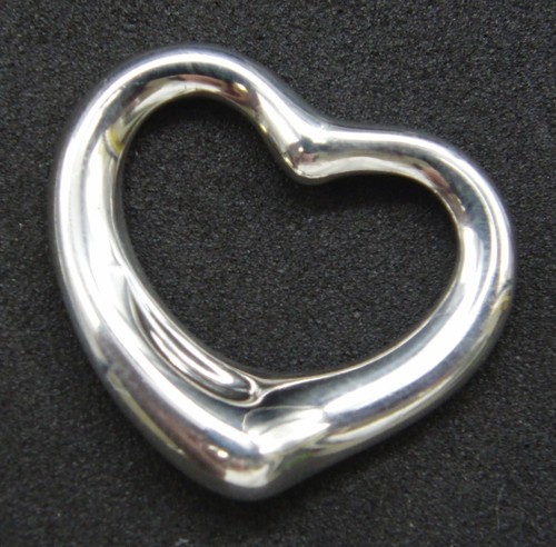 Tiffany open heart - &,