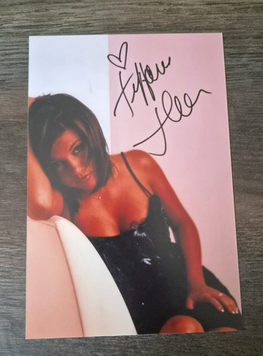 Tiffani amber thiessen tolles - tiffani,
