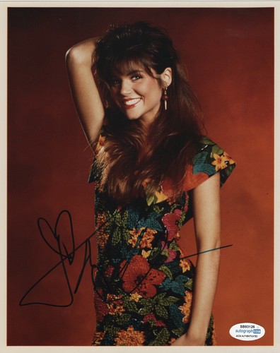 Tiffani thiessen - tiffani,